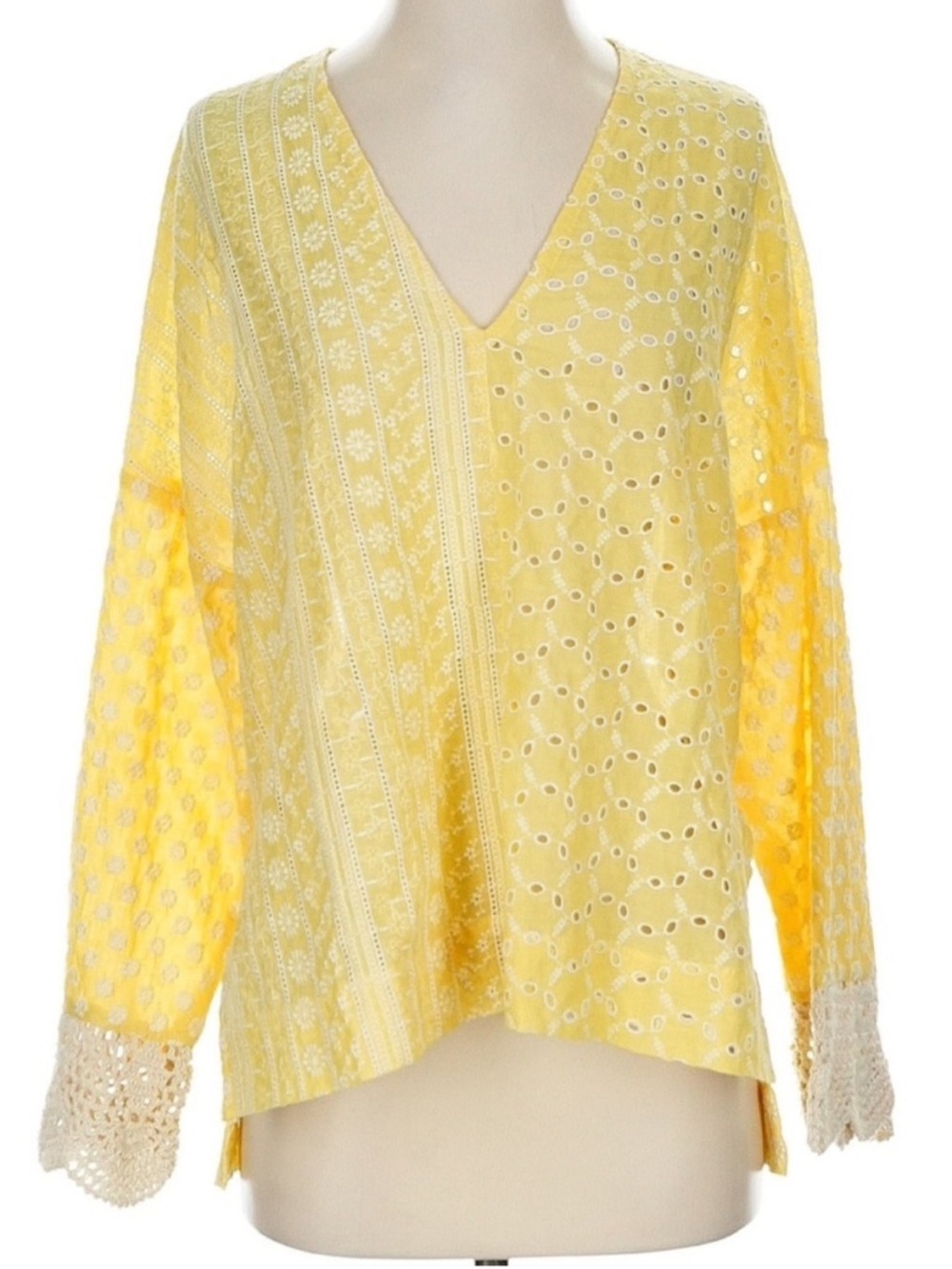 Area Stars Luna Yellow Eyelet Boho Blouse Lace Sleeve V Neck Oversized Top XS